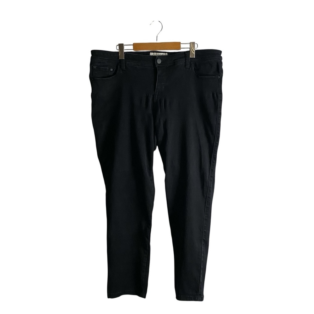 Torrid Women's Black Luxe High Waisted Skinny Sateen Stretch Denim Jeans